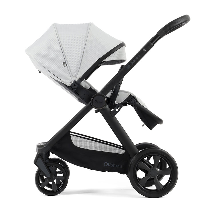 Babystyle Oyster 4 Pushchair
